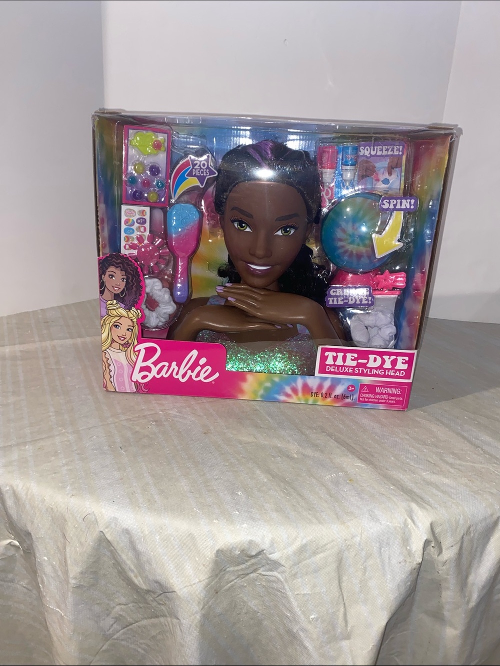 Barbie Tie-Dye Deluxe Styling Head - Brown Skin, Black Hair